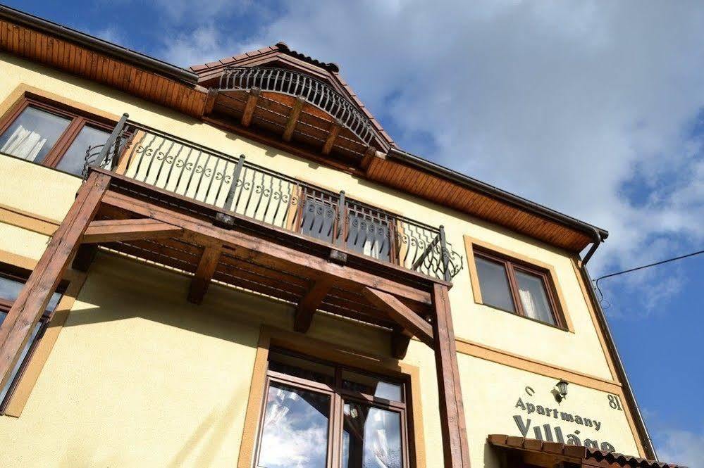 Apartmány Village Veľký Slavkov Esterno foto