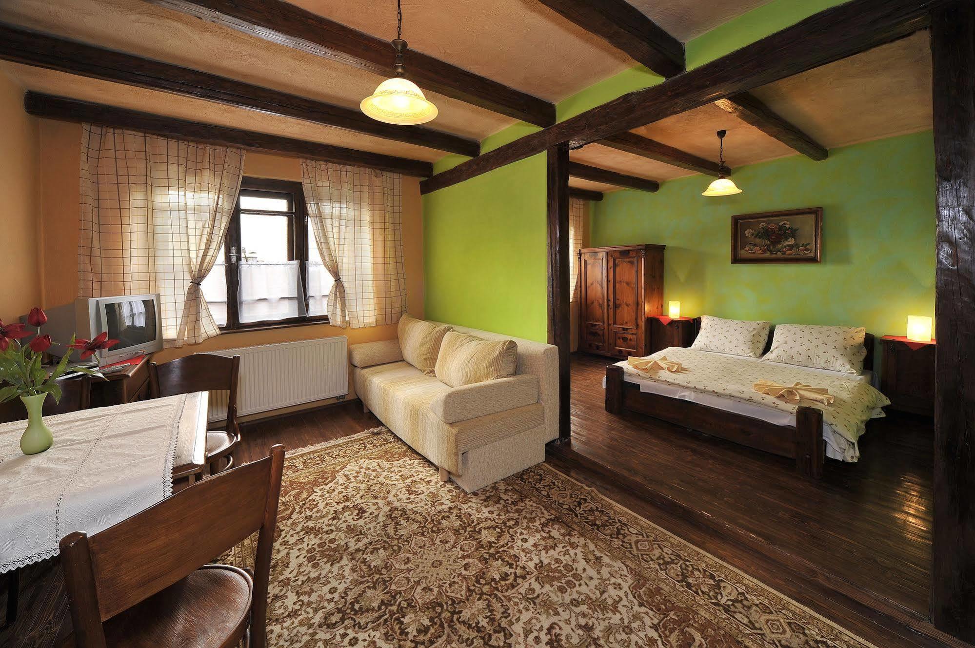 Apartmány Village Veľký Slavkov Esterno foto