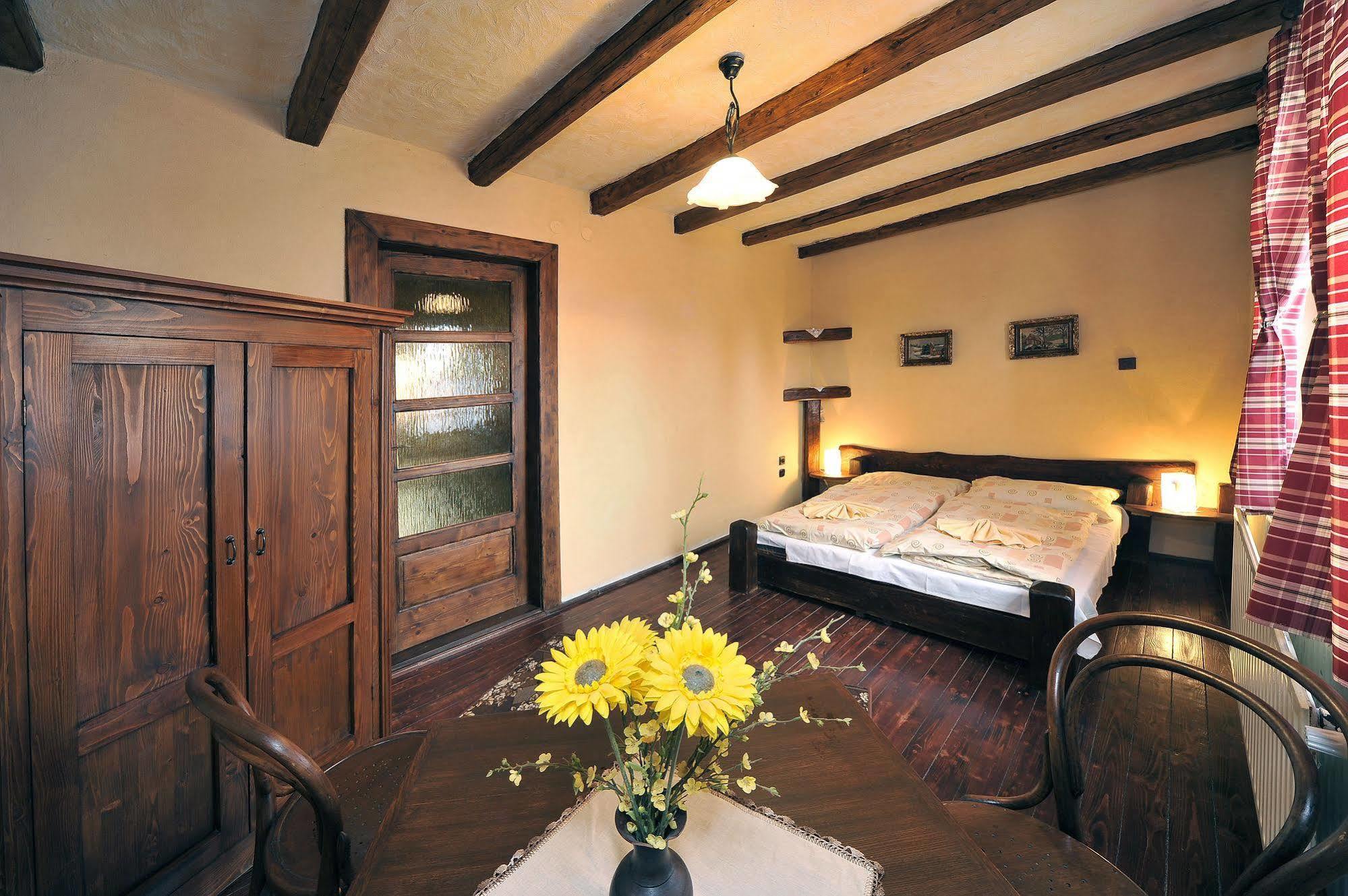 Apartmány Village Veľký Slavkov Esterno foto