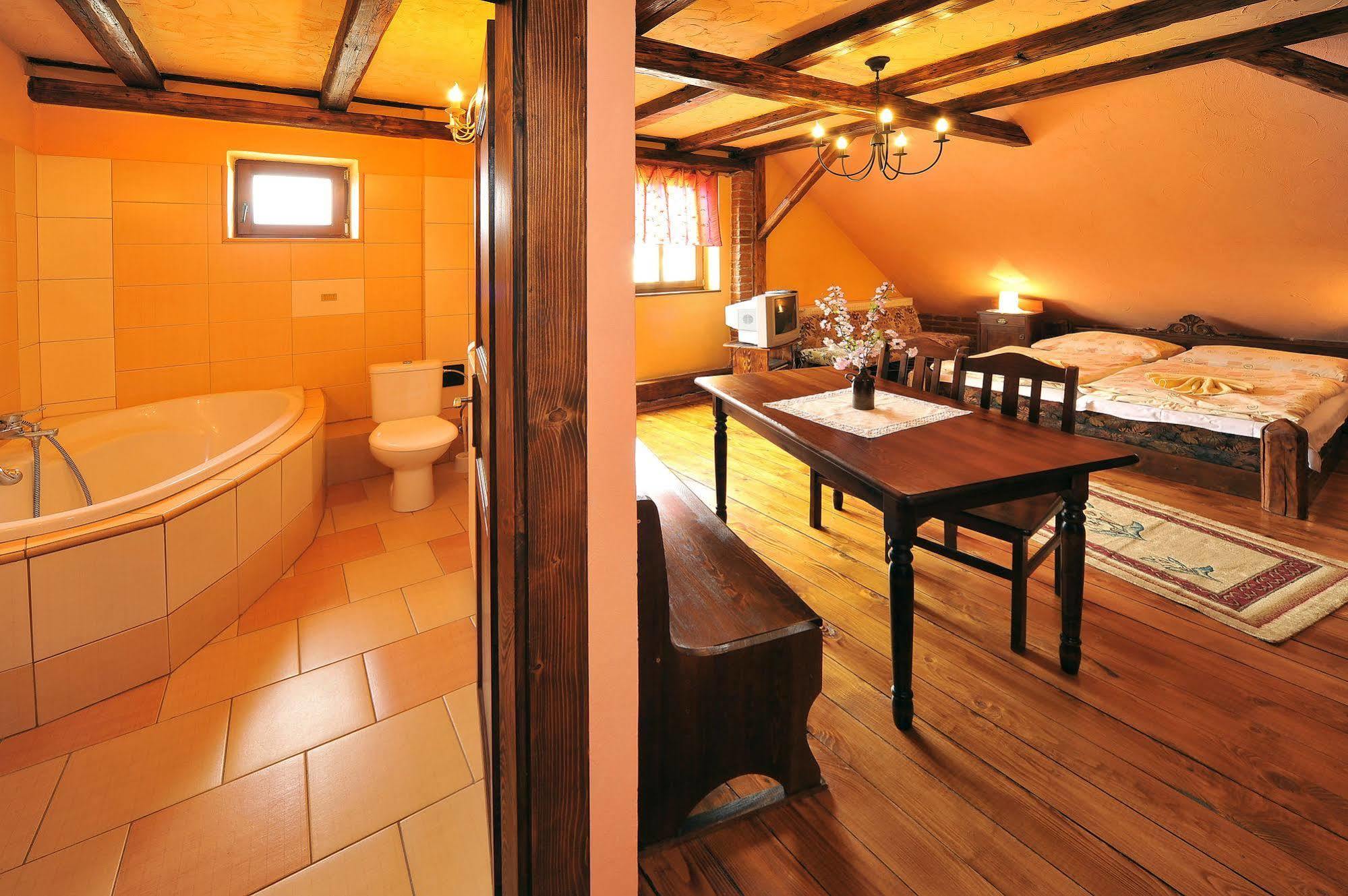 Apartmány Village Veľký Slavkov Esterno foto